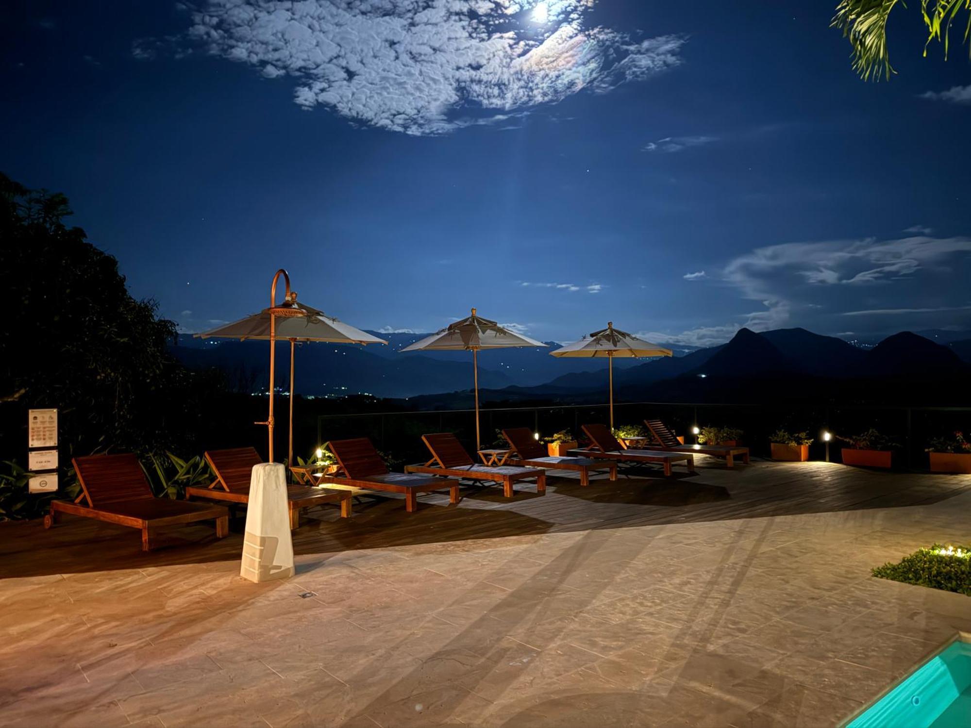 Fina Estampa Country Hotel - Mayores De 10 Anos - Támesis Buitenkant foto